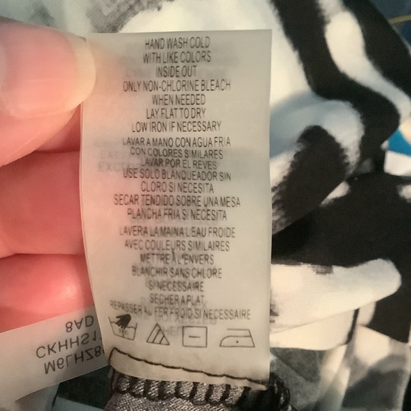 Blouse, blue/black/white size large - Picture 6 of 6